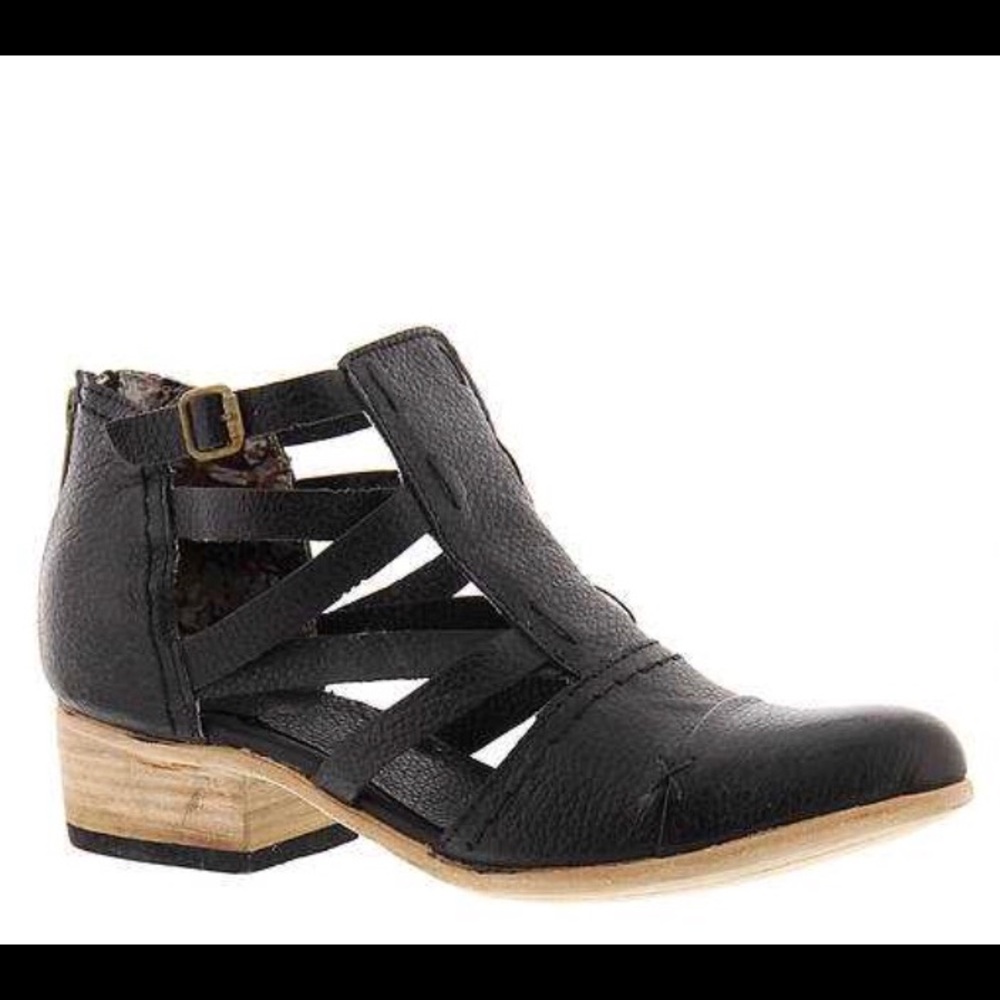 Freebird by Steve Hope booties